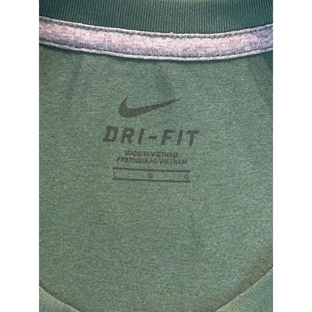 Nike Dri-FIT Baylor University Bears Green Gold Men’s Large T-Shirt